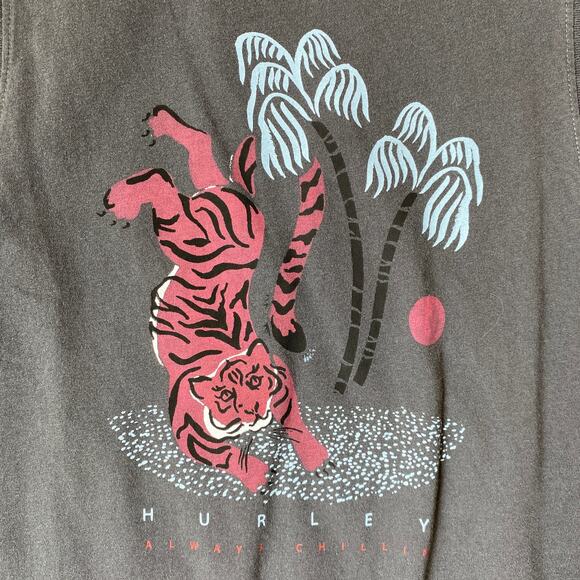 Hurley Tiger Tree Tank Top‎ Women M Gray Biker Cottagecore Raw Hem Beach NWT - Picture 3 of 9